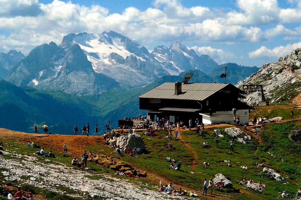 1990s Averau Mountain Hut in 5 Torri in Cortina d'Ampezzo